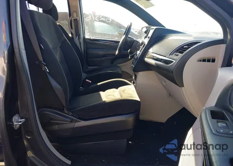 2016 Dodge Grand Caravan Se Plus z USA, uszkodzony, nr VIN 2C4RDGBG0GR163987